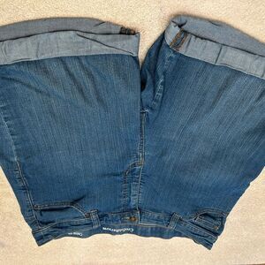 Croft & Barrow Blue Boyfriend Jeans with Distressed Details size 12 stretchy